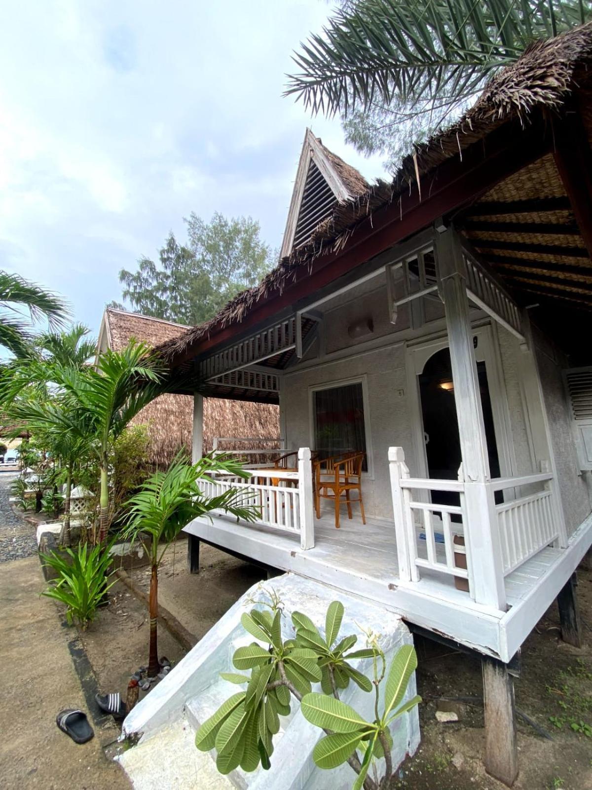 Coral Beach Seaside Gili Trawangan Exterior foto